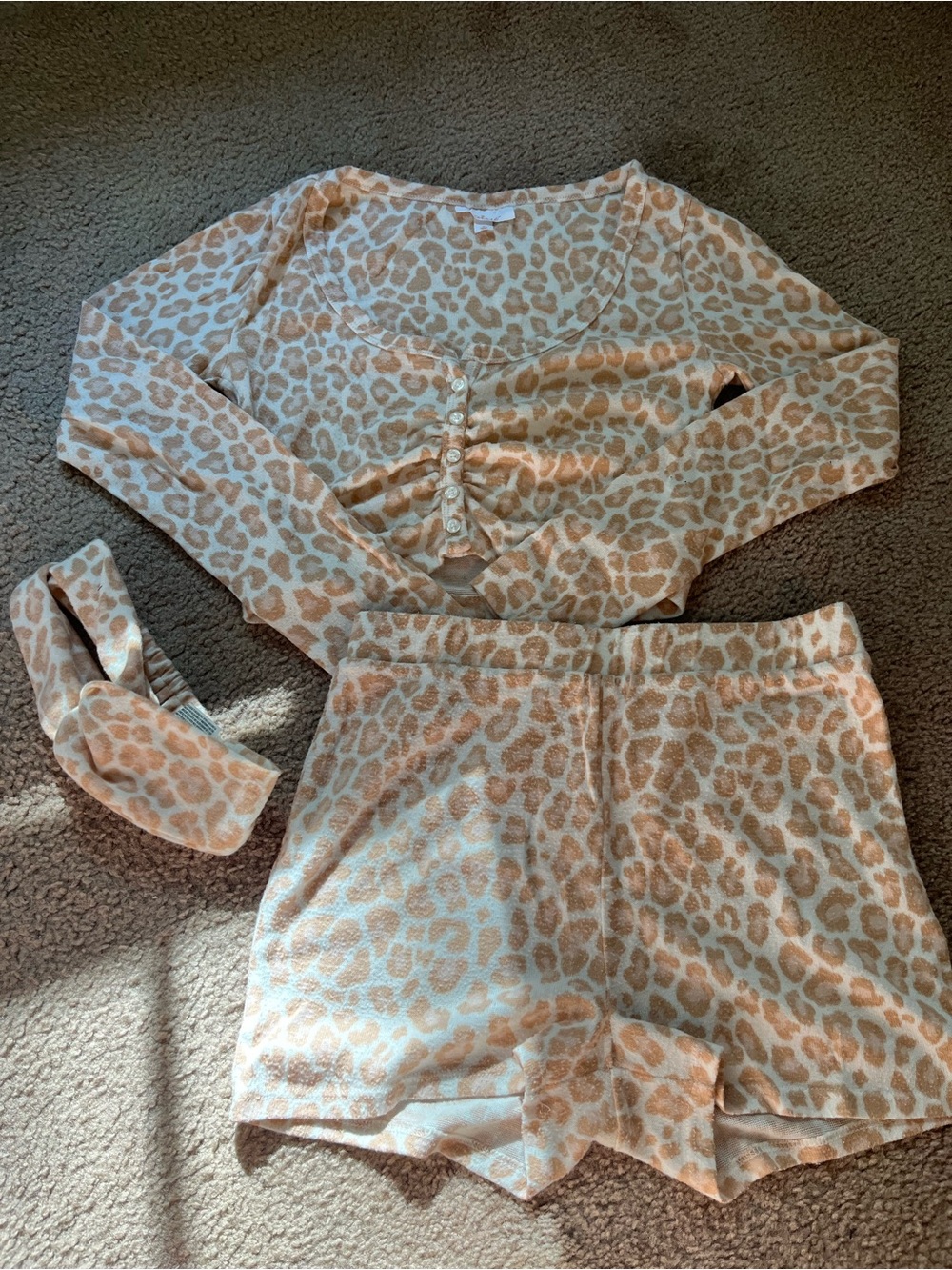 Leopard Pajama Set - Picture 2 of 5